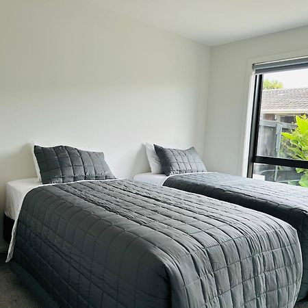 Cozy And Comfortable, Sunny Three-Storey Building Auckland Eksteriør bilde