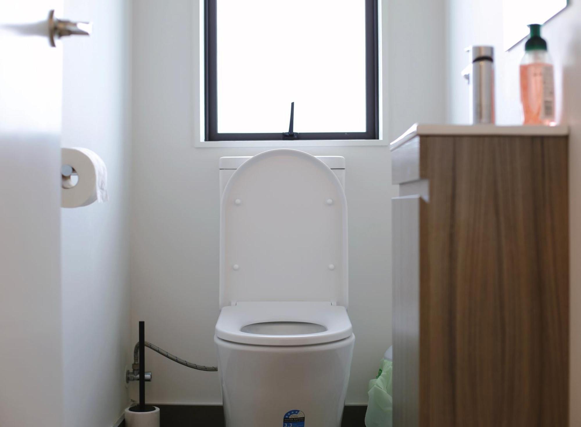 Cozy And Comfortable, Sunny Three-Storey Building Auckland Eksteriør bilde