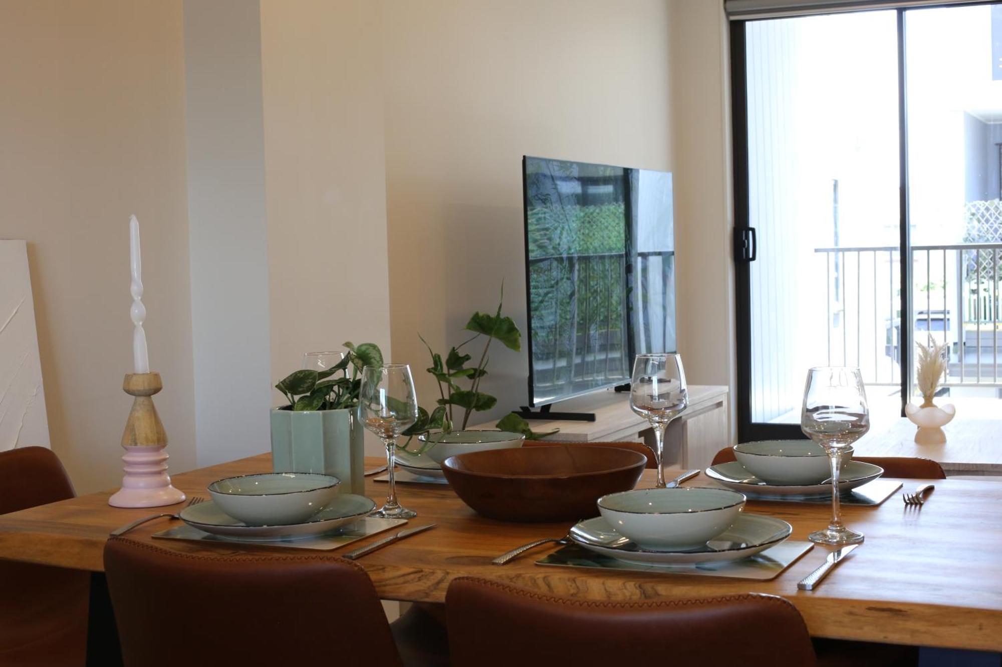 Cozy And Comfortable, Sunny Three-Storey Building Auckland Eksteriør bilde
